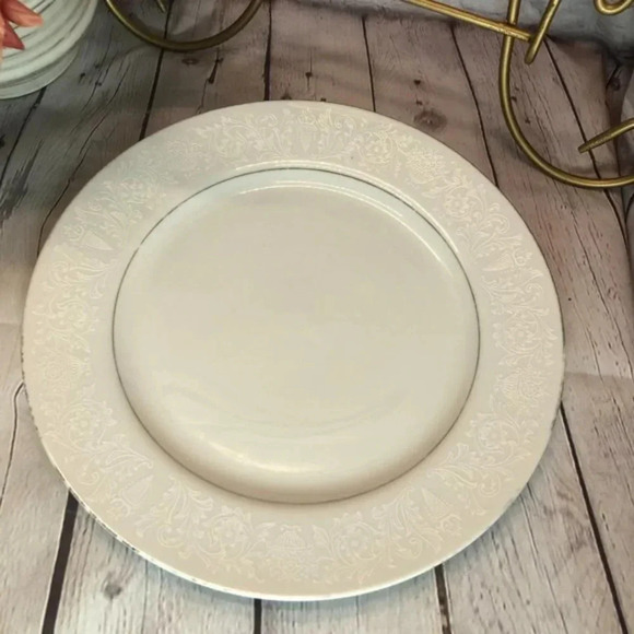 Crown Victoria fine china vintage dinnerware lovelace - Picture 4 of 6
